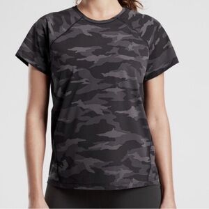 Athleta Ultimate Camo Train Tee